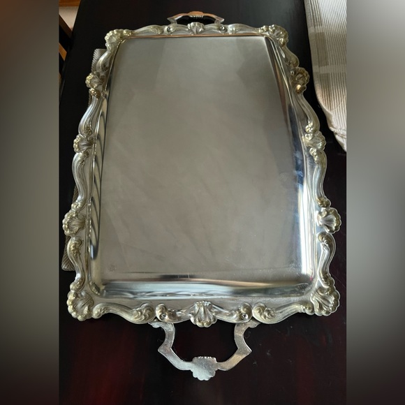 Golden Crown Silver Plated Butler’s Tray - Picture 3 of 10